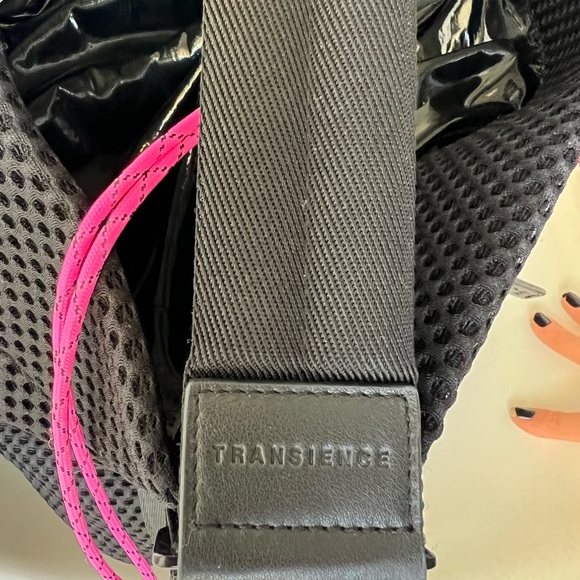 Transience Swing Bag - Black Mesh - Picture 9 of 10